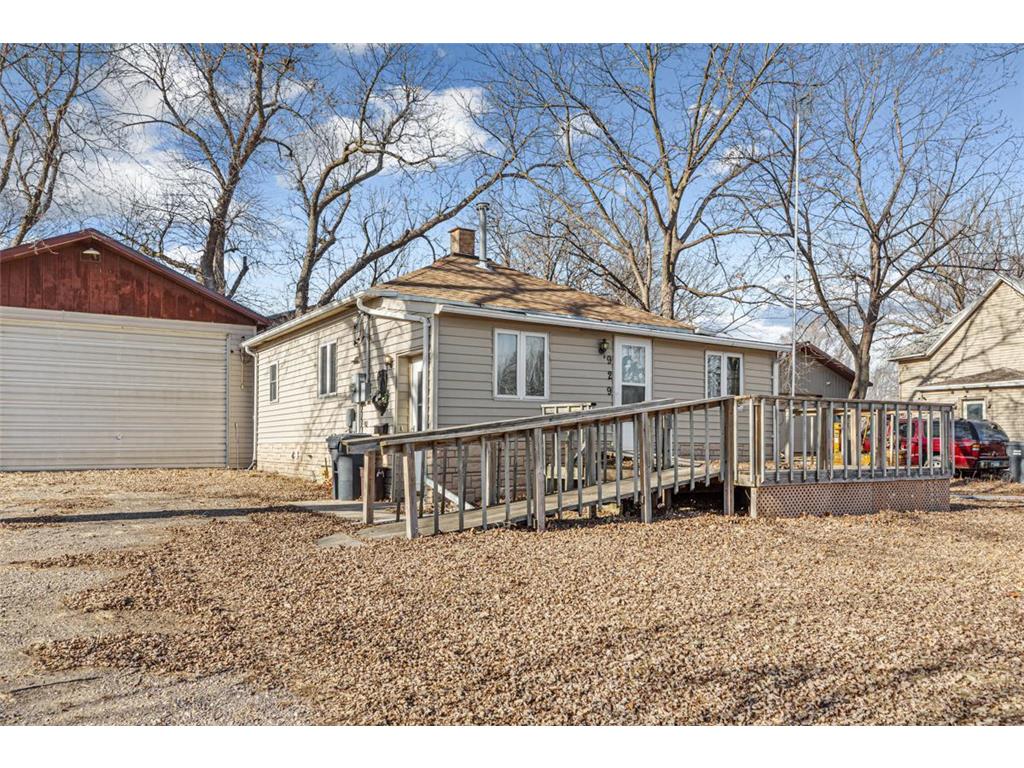 929 N Highway 86 Lakefield MN 56150 6652072 image1