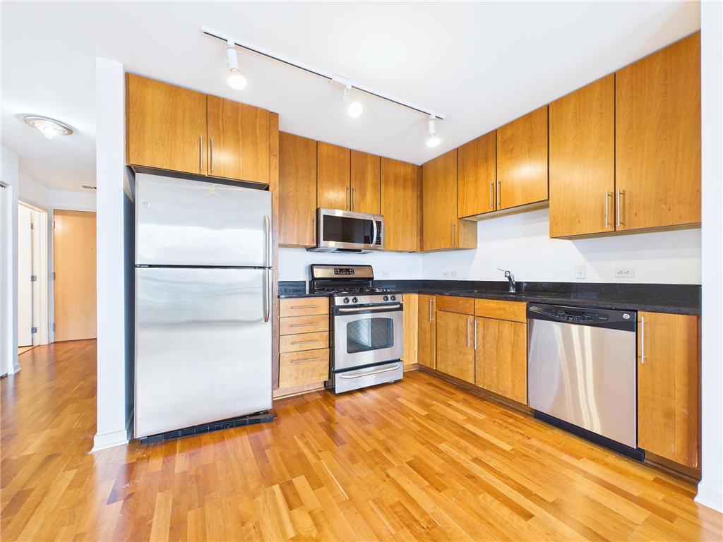 929 Portland Avenue #1304 Minneapolis MN 55404 7058799 image20