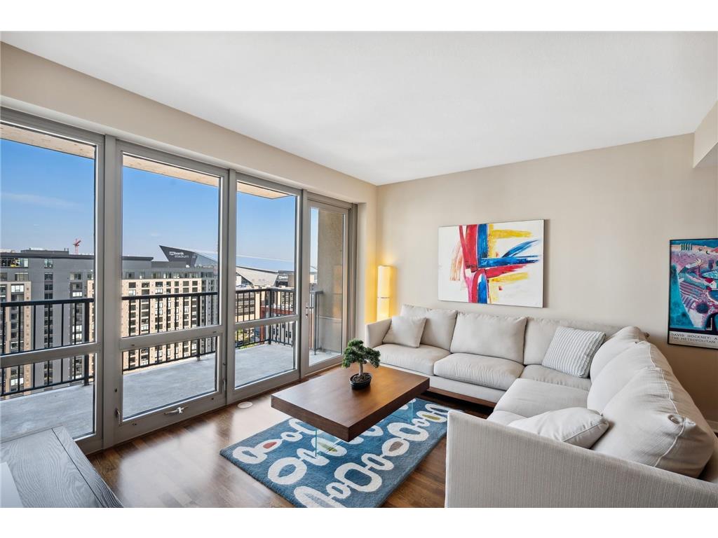 929 Portland Avenue #1602 Minneapolis MN 55404 6337763 image1