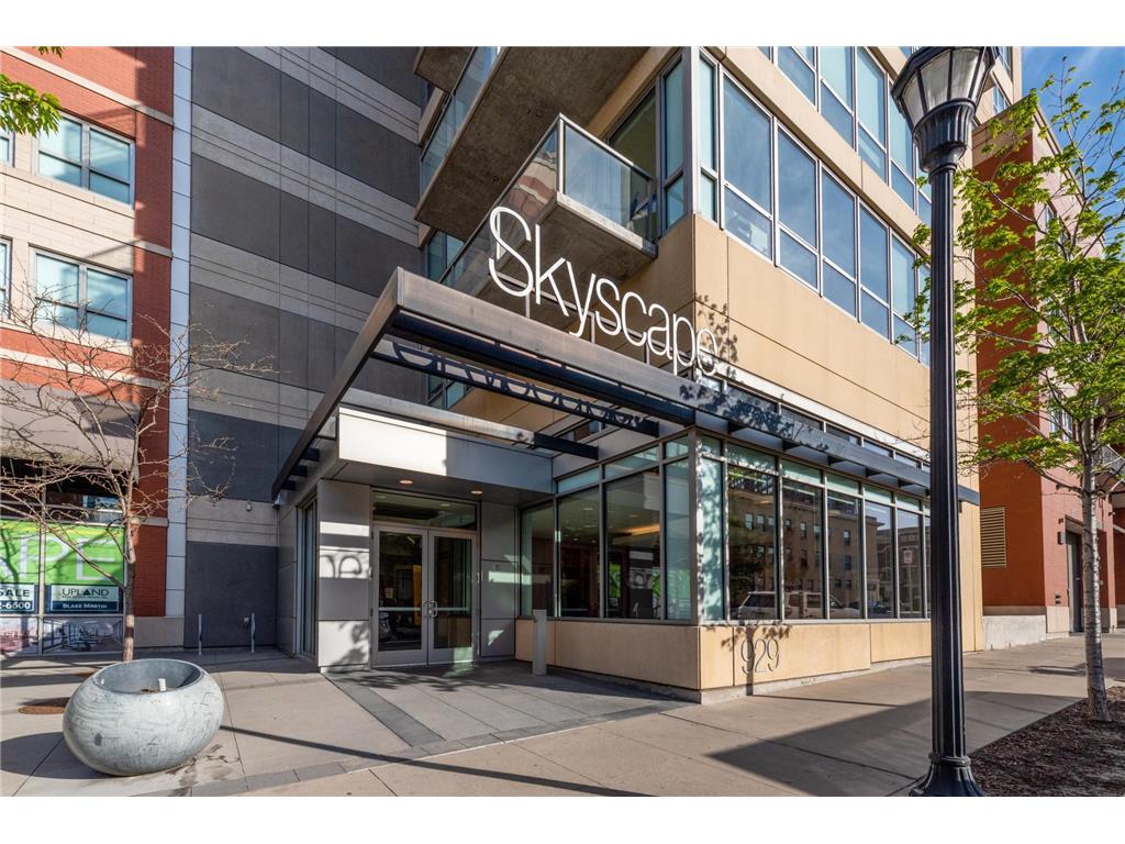 929 Portland Avenue #1608 Minneapolis MN 55404 6358809 image1