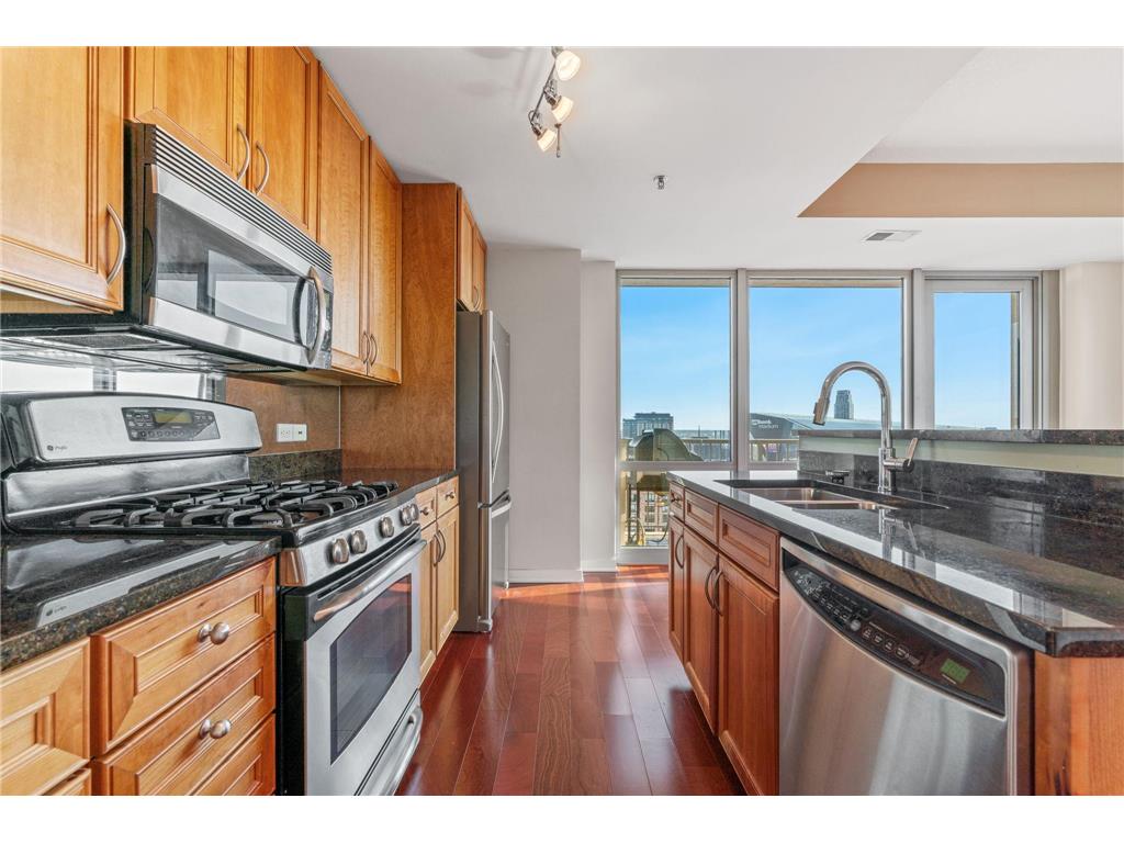 929 Portland Avenue #2005 Minneapolis MN 55404 7081685 image5