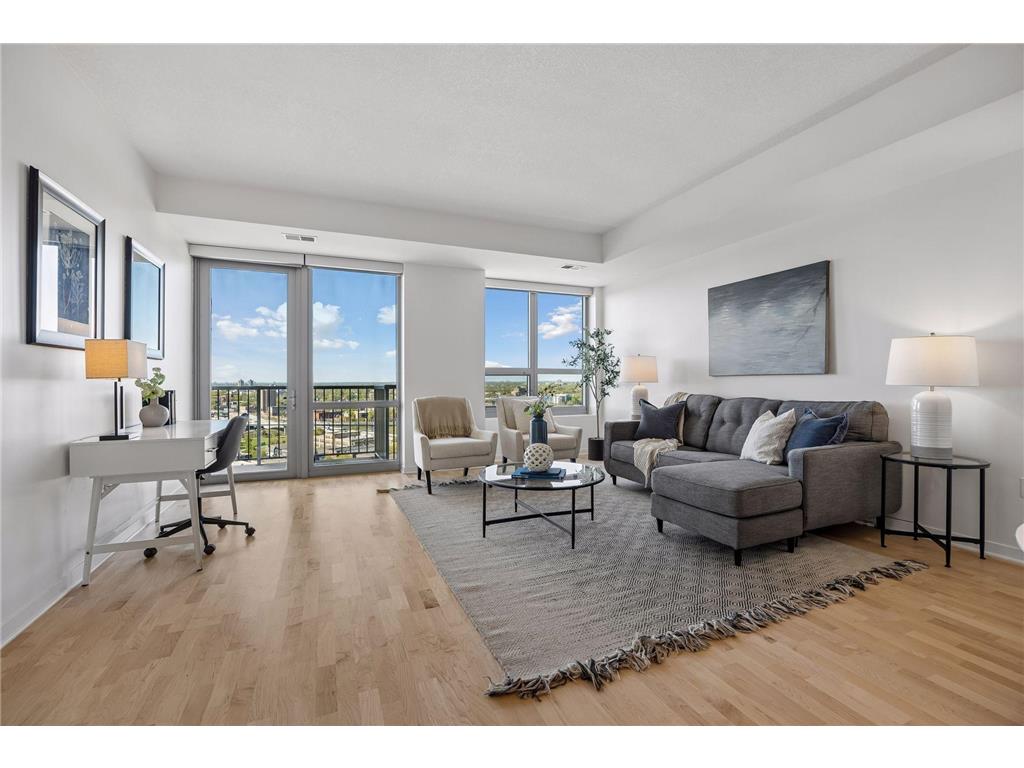 929 Portland Avenue #2007 Minneapolis MN 55404 7058457 image1