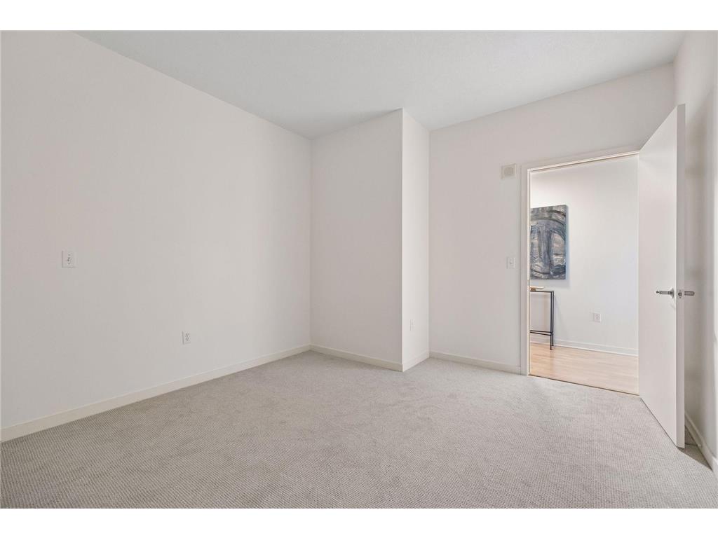 929 Portland Avenue #2007 Minneapolis MN 55404 7058457 image16