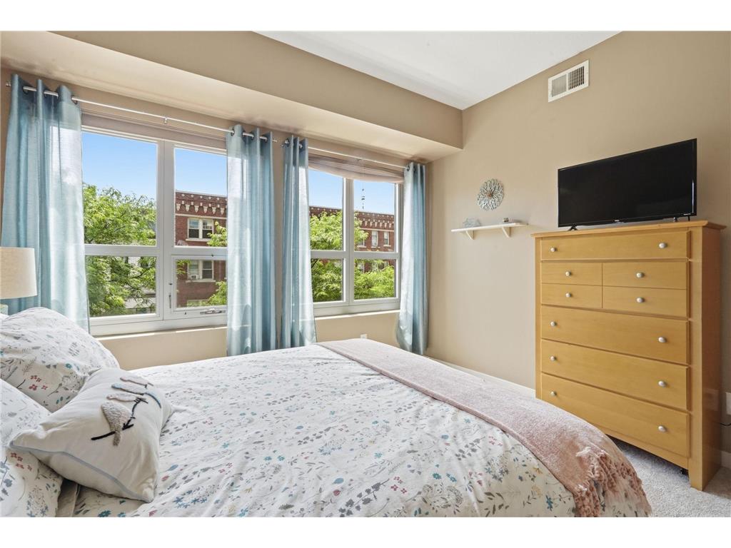 929 Portland Avenue #208 Minneapolis MN 55404 7107933 image12