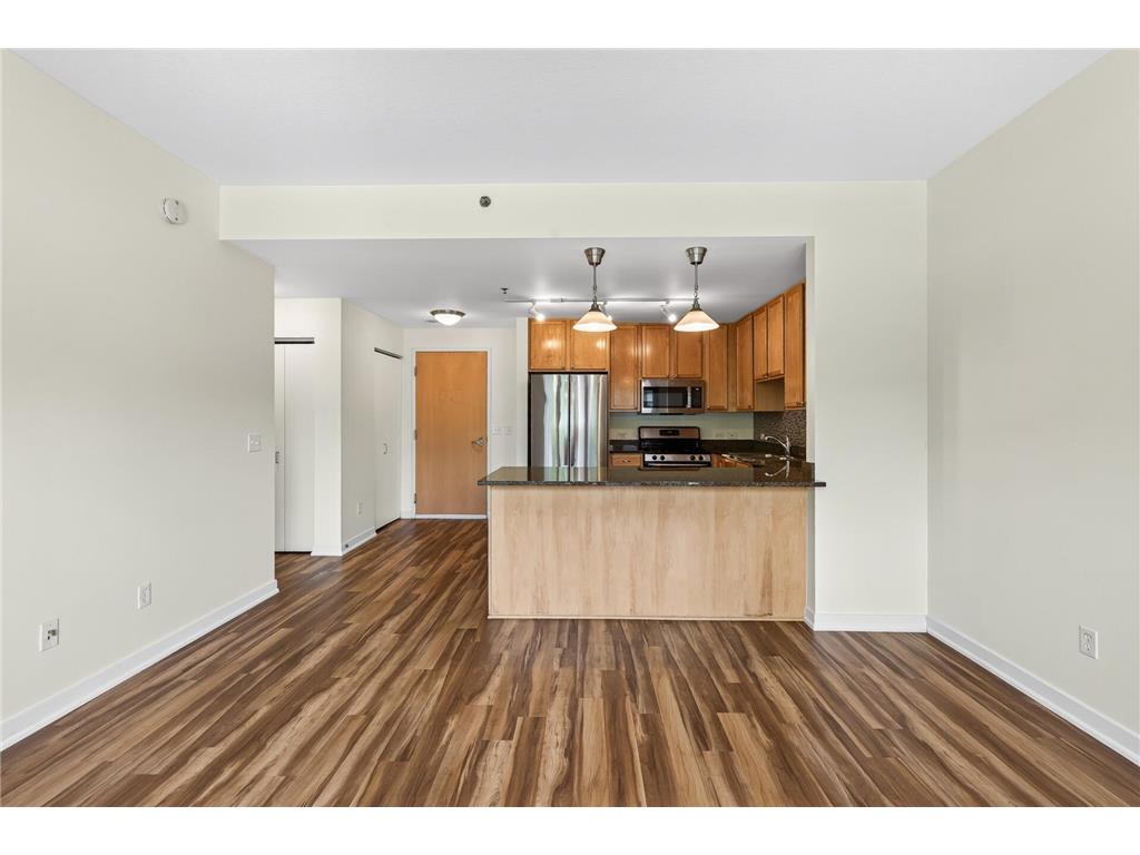 929 Portland Avenue #209 Minneapolis MN 55404 7105294 image15