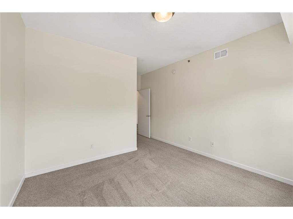929 Portland Avenue #209 Minneapolis MN 55404 7105294 image23