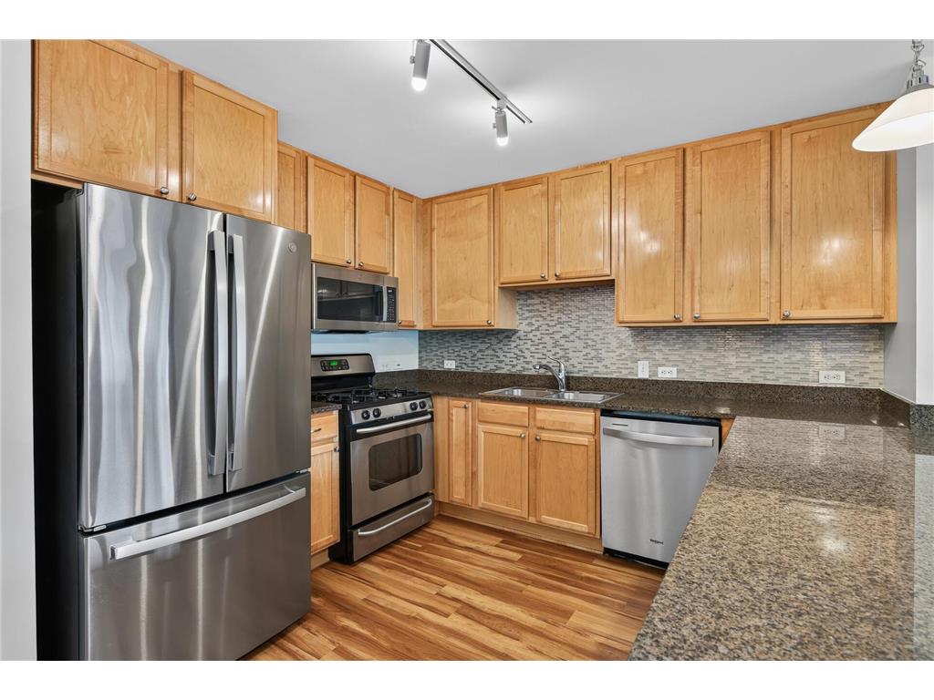 929 Portland Avenue #209 Minneapolis MN 55404 7105294 image6