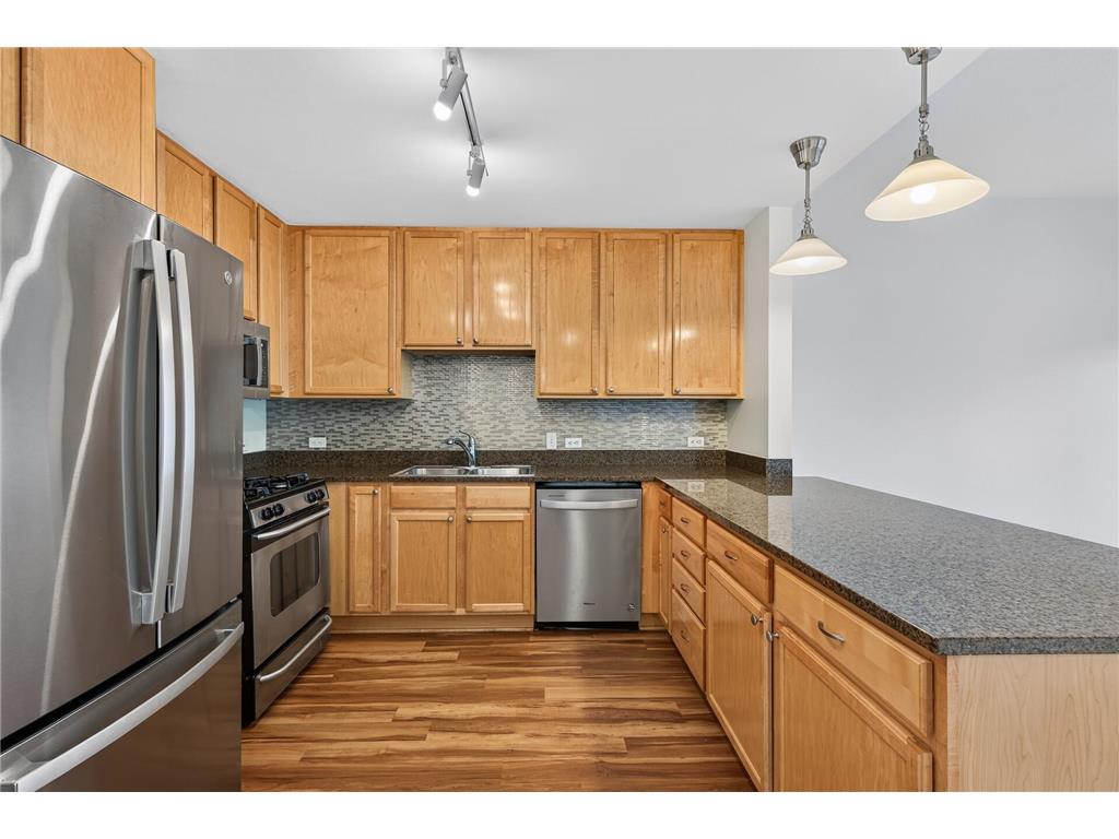 929 Portland Avenue #209 Minneapolis MN 55404 7105294 image7