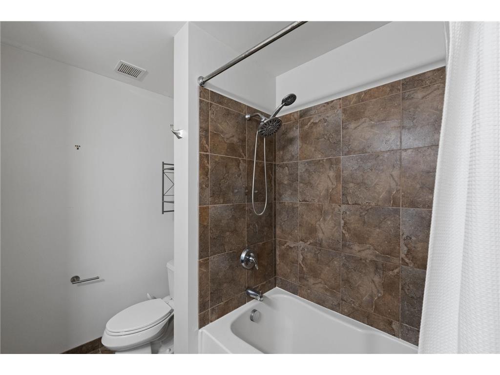 929 Portland Avenue #2103 Minneapolis MN 55404 7071525 image15