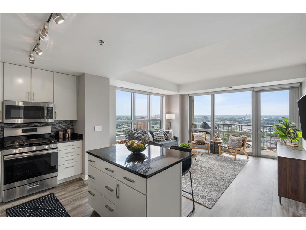 929 Portland Avenue #2106 Minneapolis MN 55404 6791117 image1