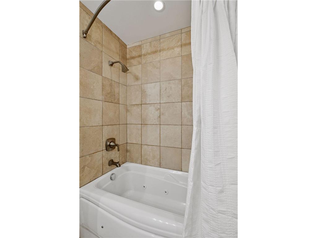 929 Portland Avenue #2107 Minneapolis MN 55404 6802281 image20