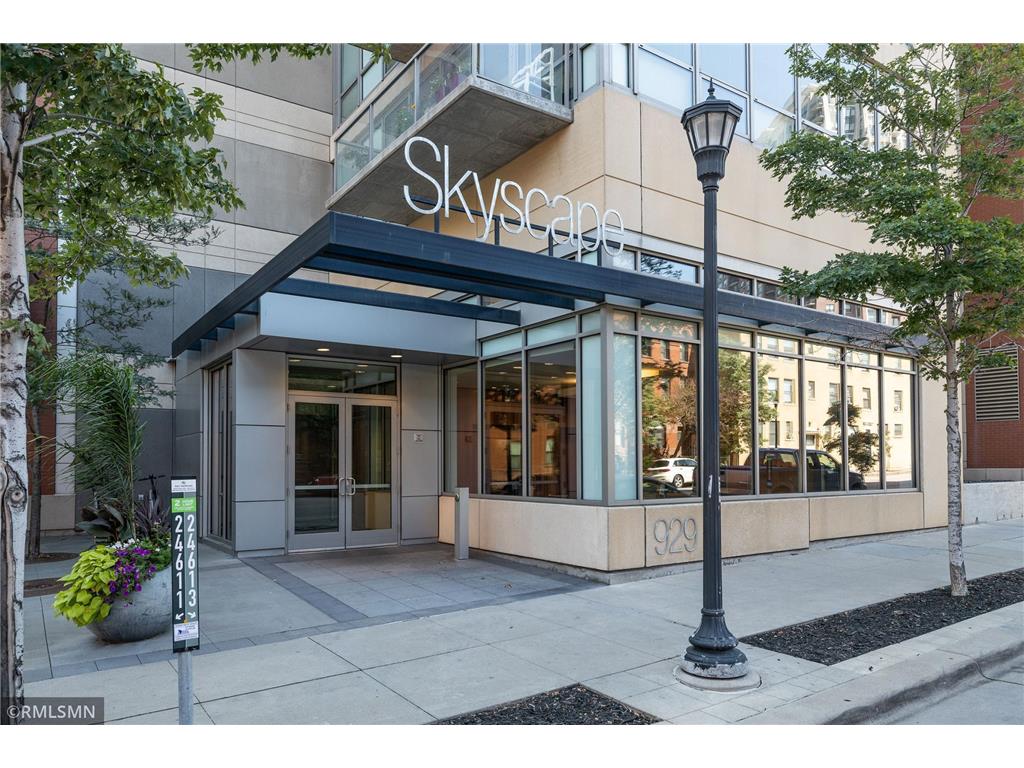 929 Portland Avenue #2305 Minneapolis MN 55404 6416789 image1