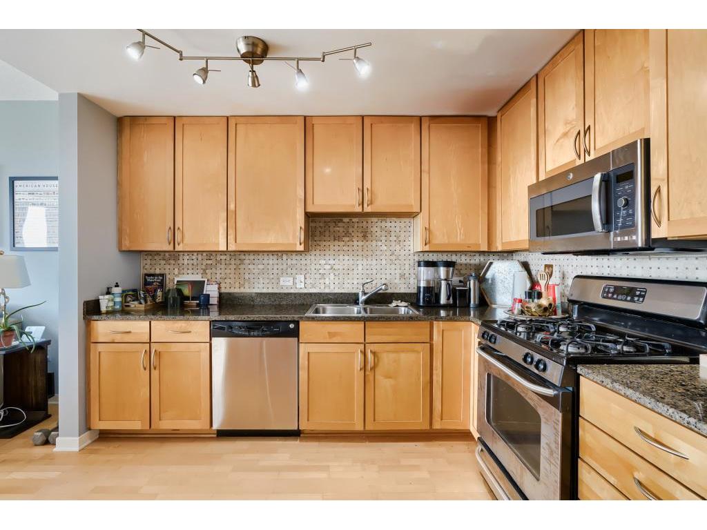 929 Portland Avenue #2408 Minneapolis MN 55404 7073500 image6