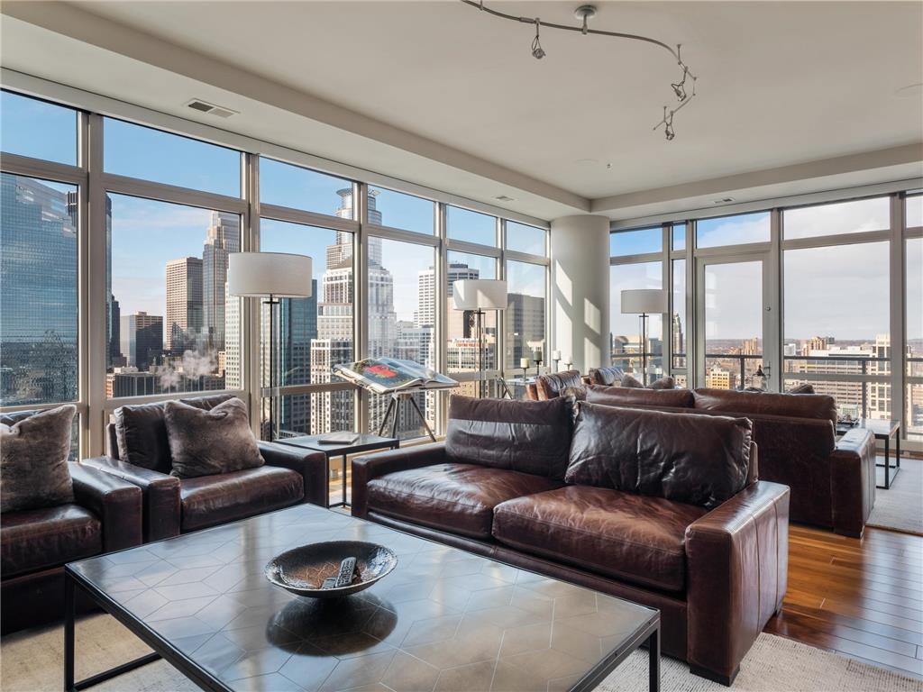 929 Portland Avenue #2701 Minneapolis MN 55404 6343869 image1