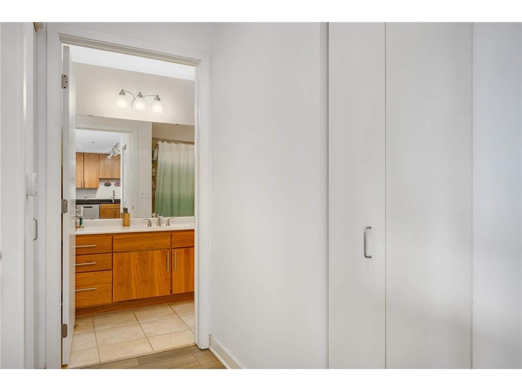 929 Portland Avenue #309 Minneapolis MN 55404 7051435 image13