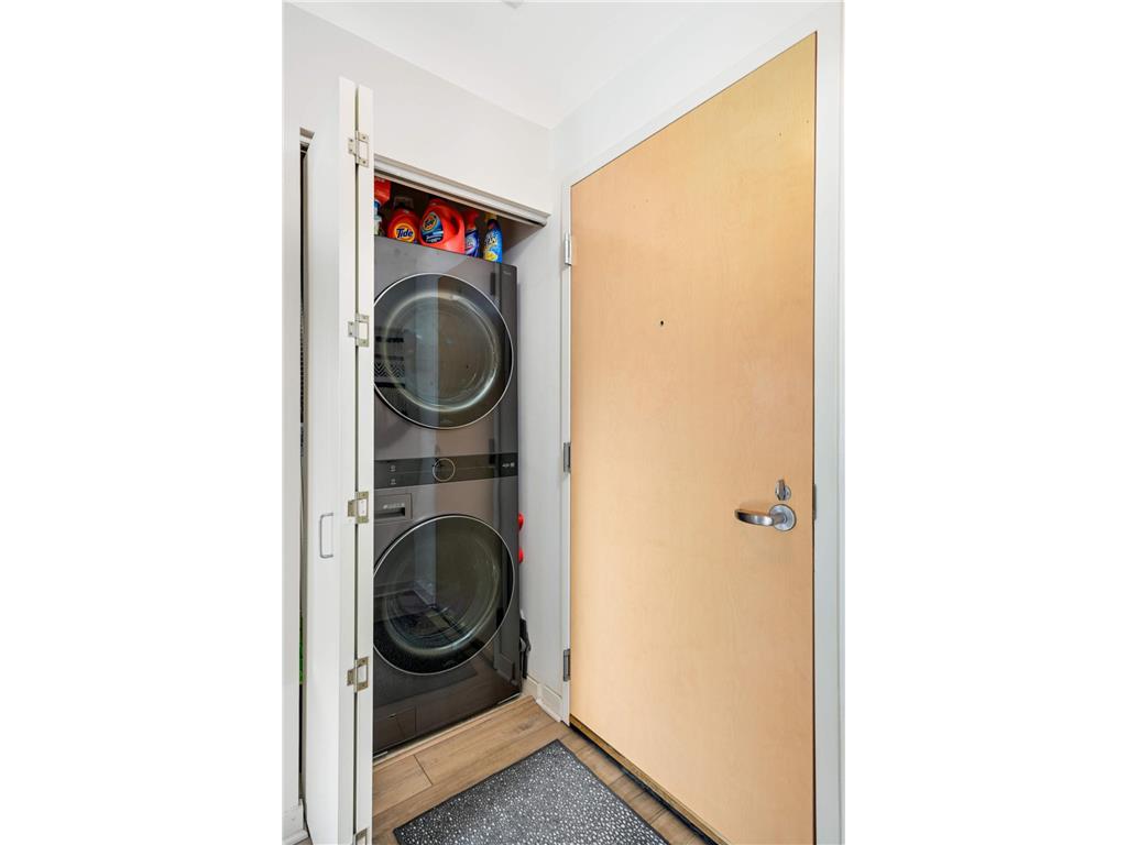 929 Portland Avenue #309 Minneapolis MN 55404 7051435 image15