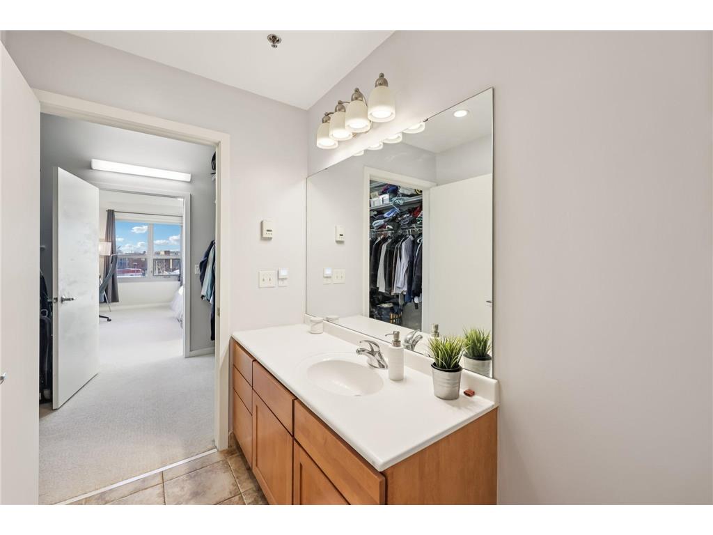 929 Portland Avenue #410 Minneapolis MN 55404 7011840 image22