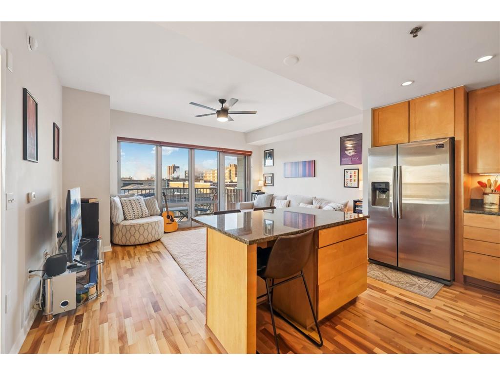 929 Portland Avenue #410 Minneapolis MN 55404 7011840 image4