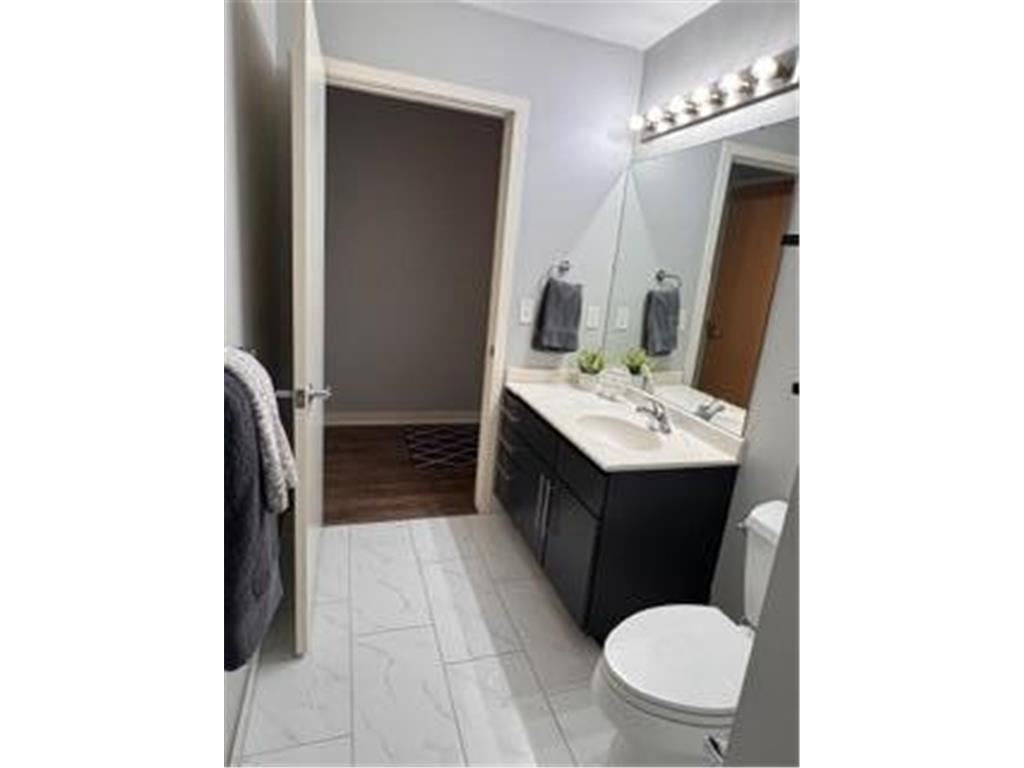 929 Portland Avenue #804 Minneapolis MN 55404 7059688 image6