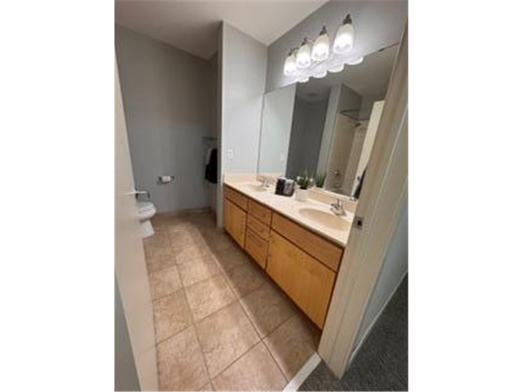 929 Portland Avenue #804 Minneapolis MN 55404 7059688 image7