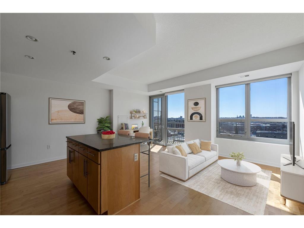 929 Portland Avenue #808 Minneapolis MN 55404 7062626 image1