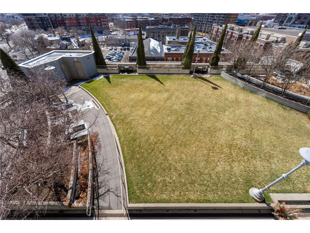 929 Portland Avenue #808 Minneapolis MN 55404 7062626 image10