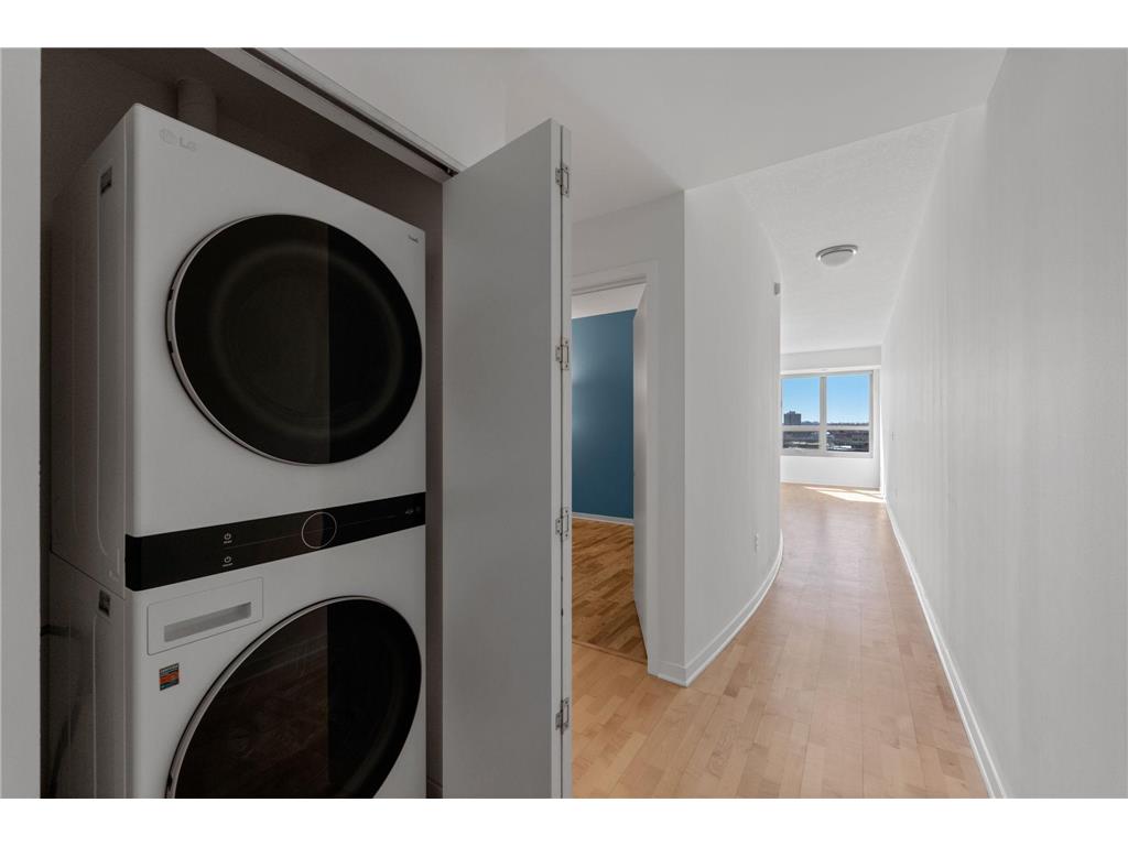 929 Portland Avenue #808 Minneapolis MN 55404 7062626 image14
