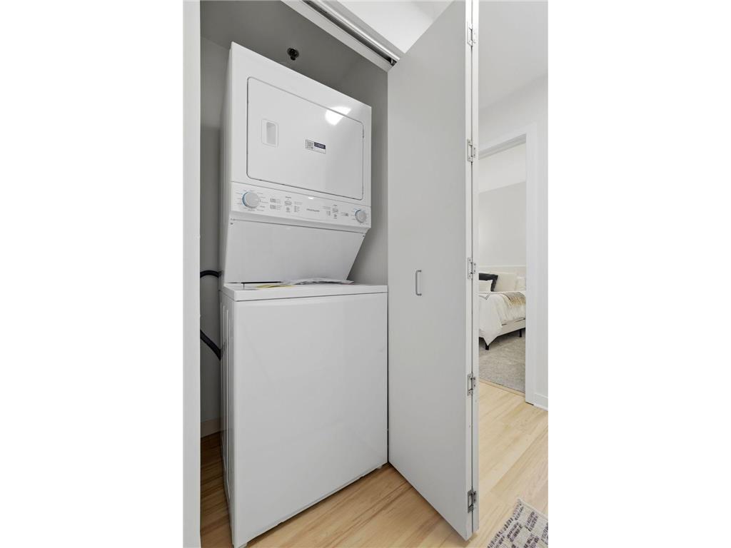 929 Portland Avenue #810 Minneapolis MN 55404 7090815 image27