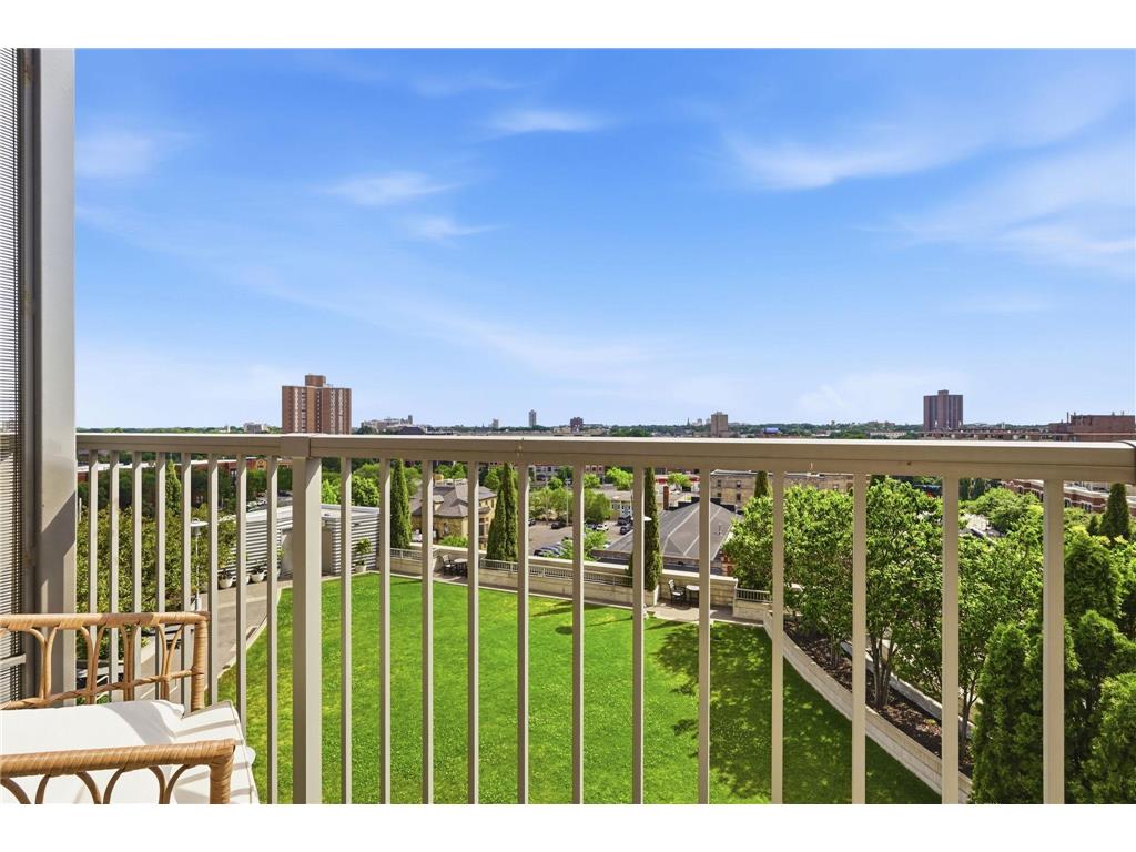 929 Portland Avenue #810 Minneapolis MN 55404 7090815 image30