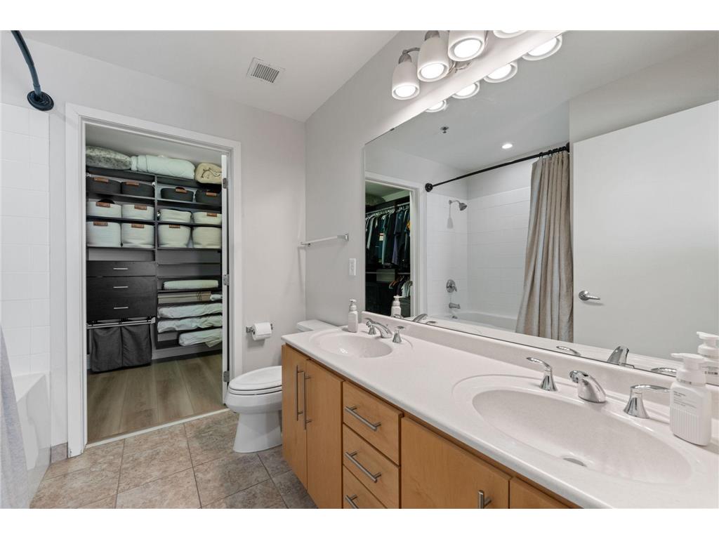 929 Portland Avenue #811 Minneapolis MN 55404 7041380 image10