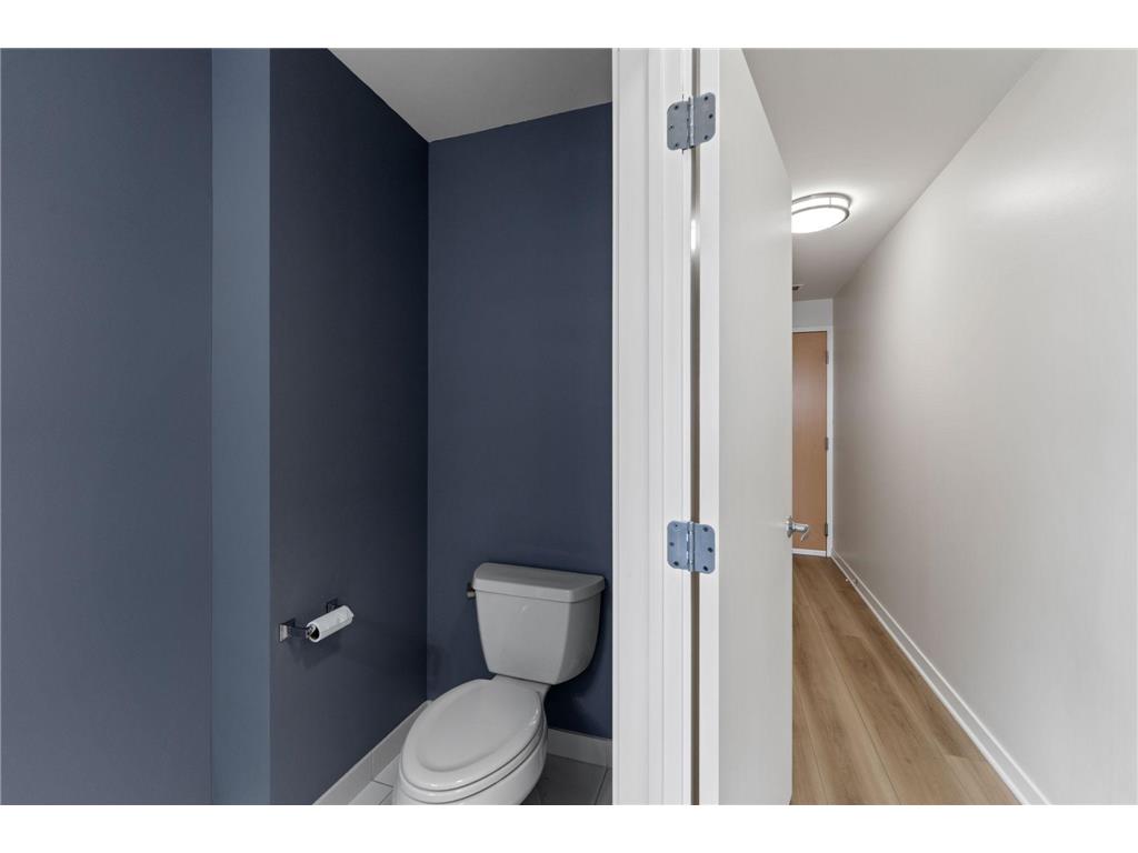 929 Portland Avenue #811 Minneapolis MN 55404 7041380 image15
