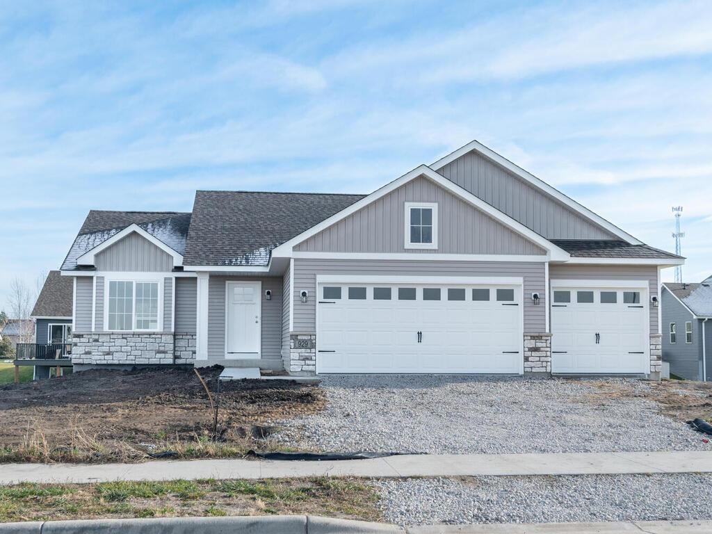 929 Prestwick Drive Belle Plaine MN 56011 6821912 image1