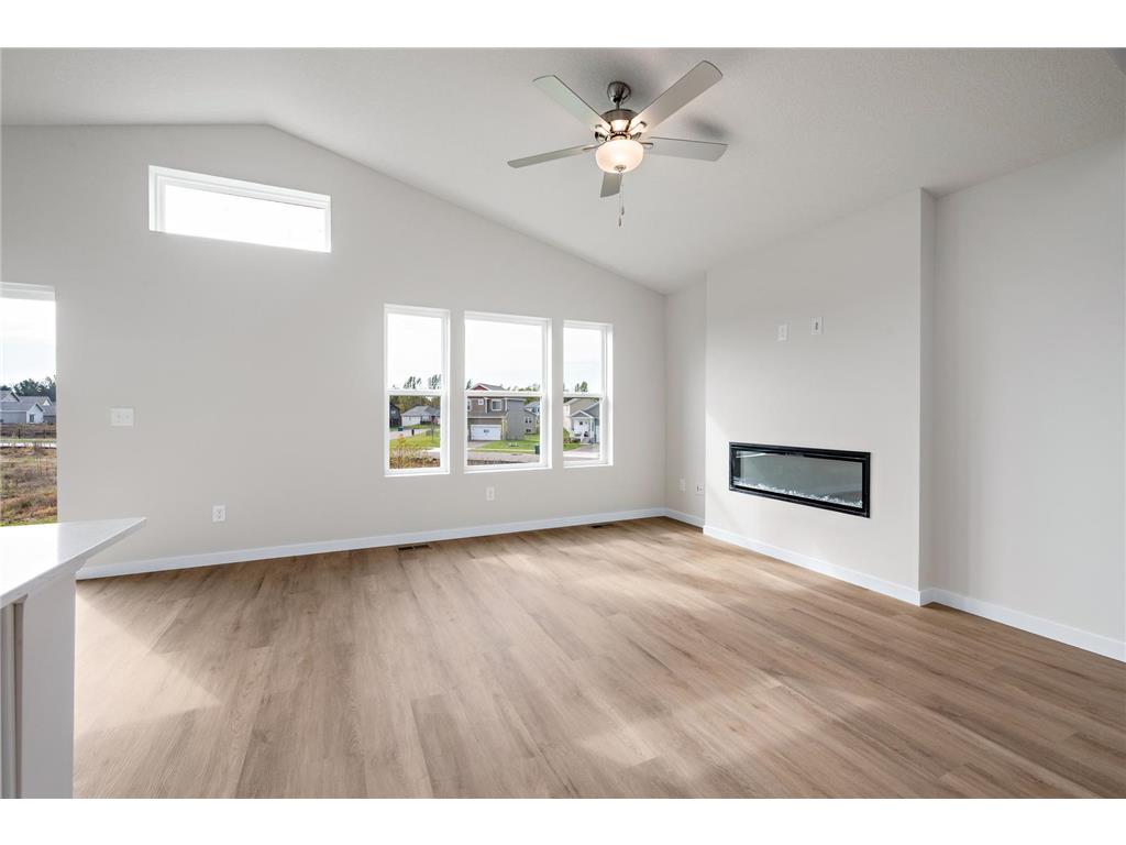 929 Spruce Street N Cambridge MN 55008 7061636 image12