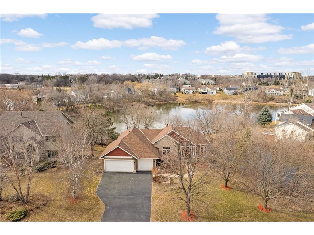 9294 Preserve Trail Woodbury MN 55125 6491339 image1