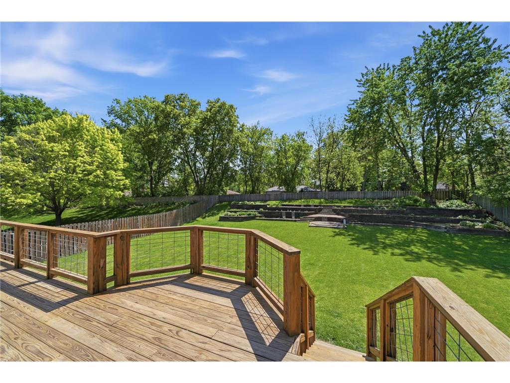 93 Castle Ridge Court Chanhassen MN 55317 7034129 image12