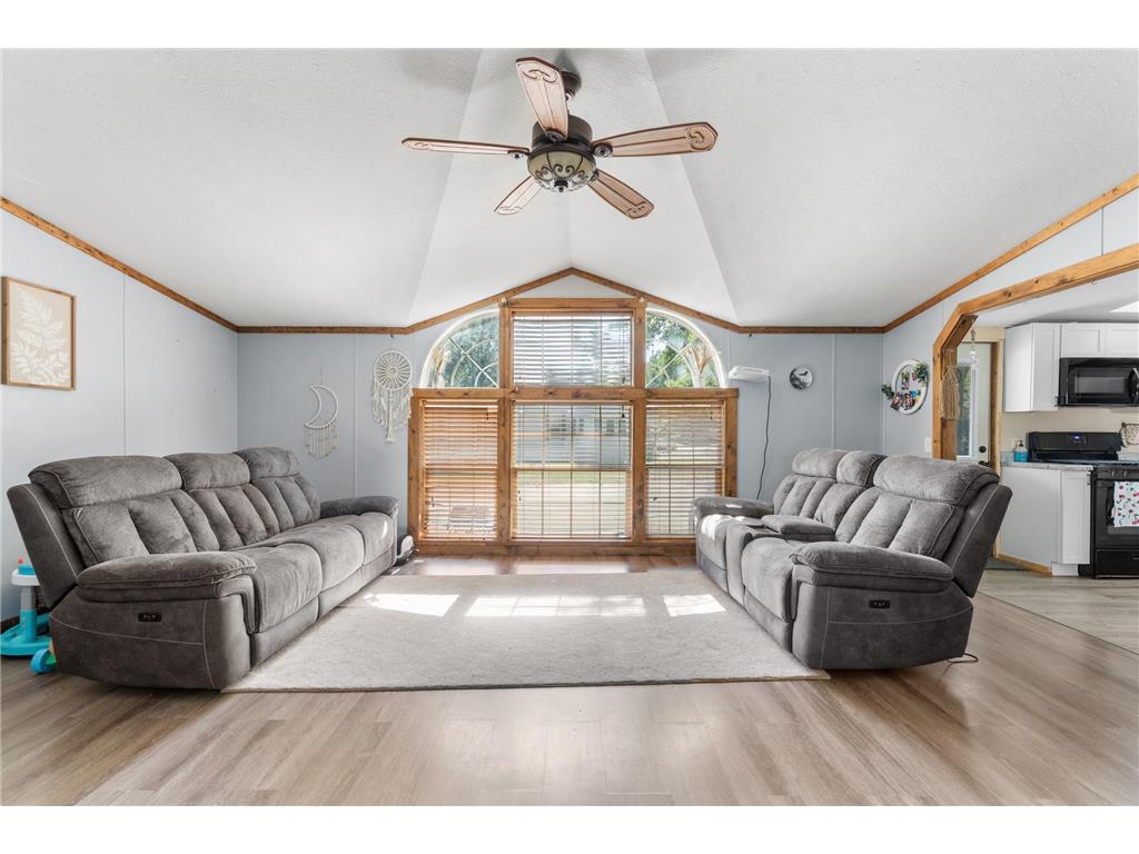 93 Riverside Terrace Watertown MN 55388 7091825 image15