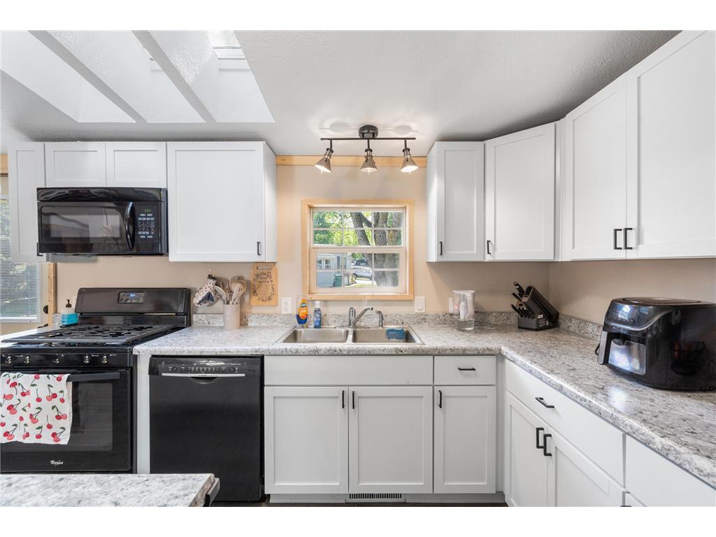 93 Riverside Terrace Watertown MN 55388 7091825 image24