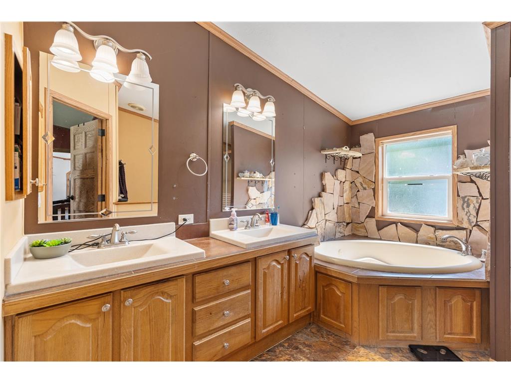 93 Riverside Terrace Watertown MN 55388 7091825 image29