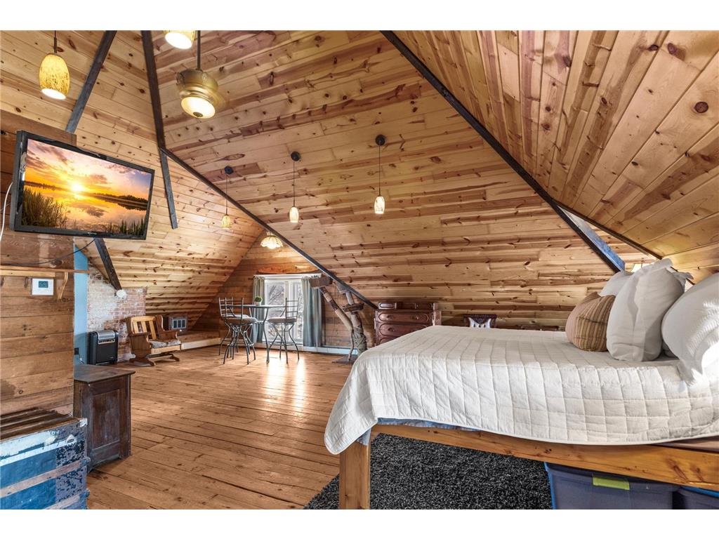 930 3rd Avenue Eau Claire WI 54703 7044182 image43