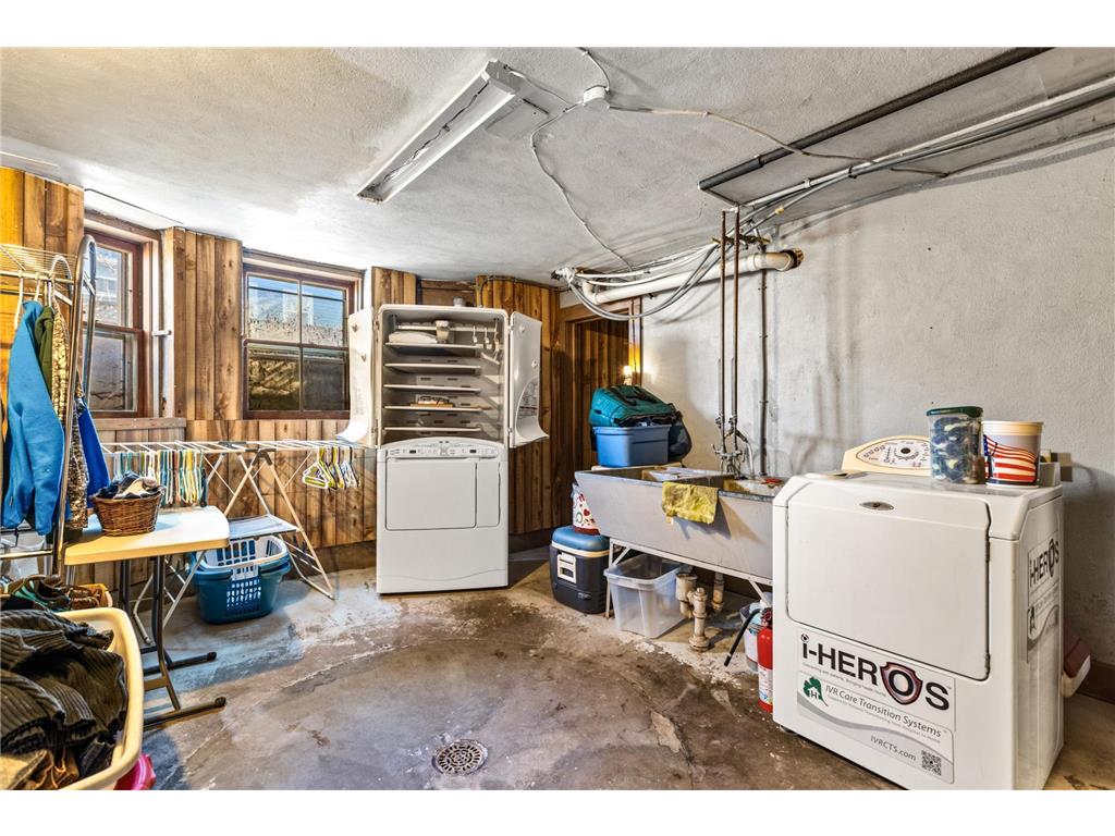 930 3rd Avenue Eau Claire WI 54703 7044182 image46