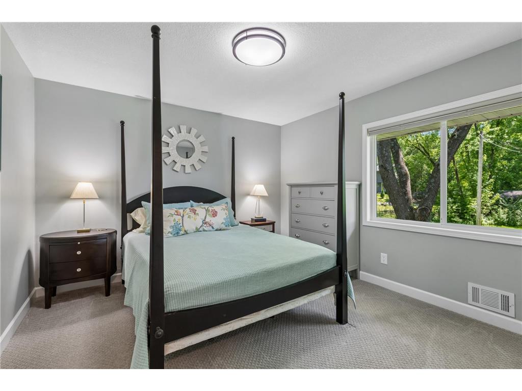 930 Dakota Avenue Orono MN 55356 7078634 image20