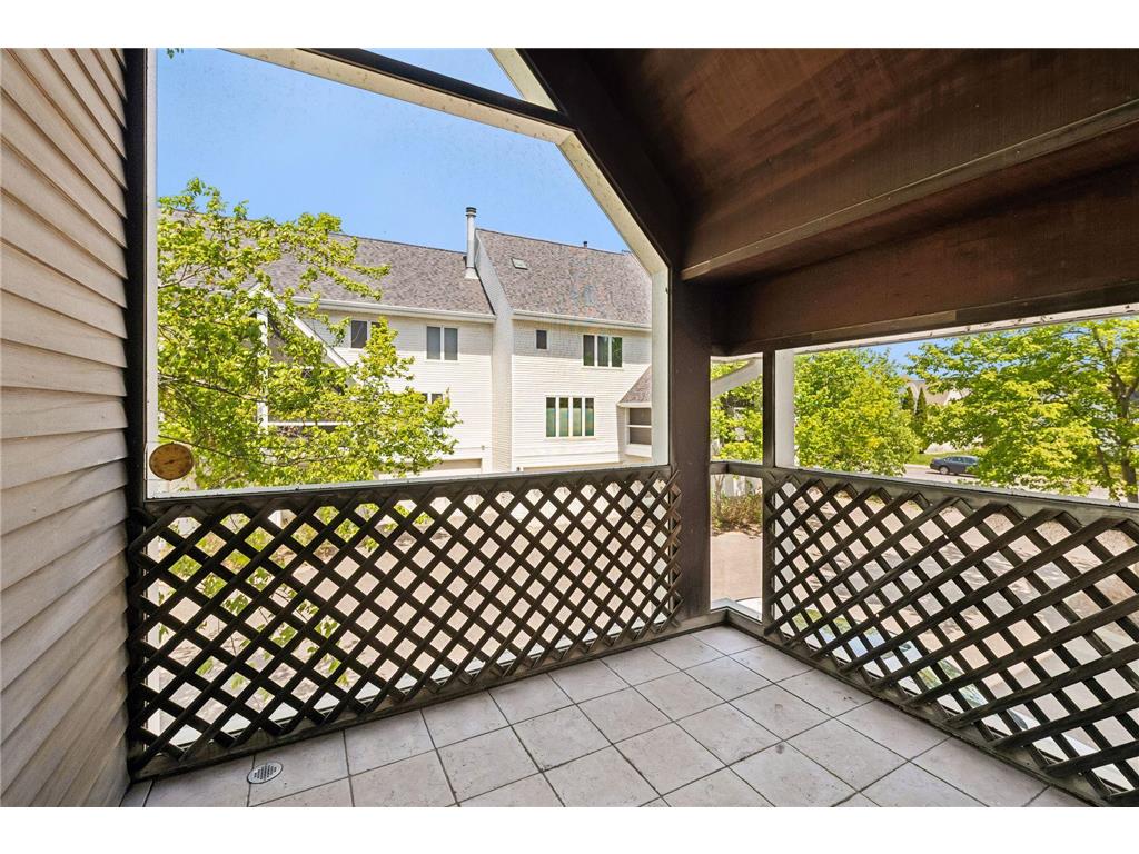 930 Dartmouth Place SE Minneapolis MN 55414 7073458 image24