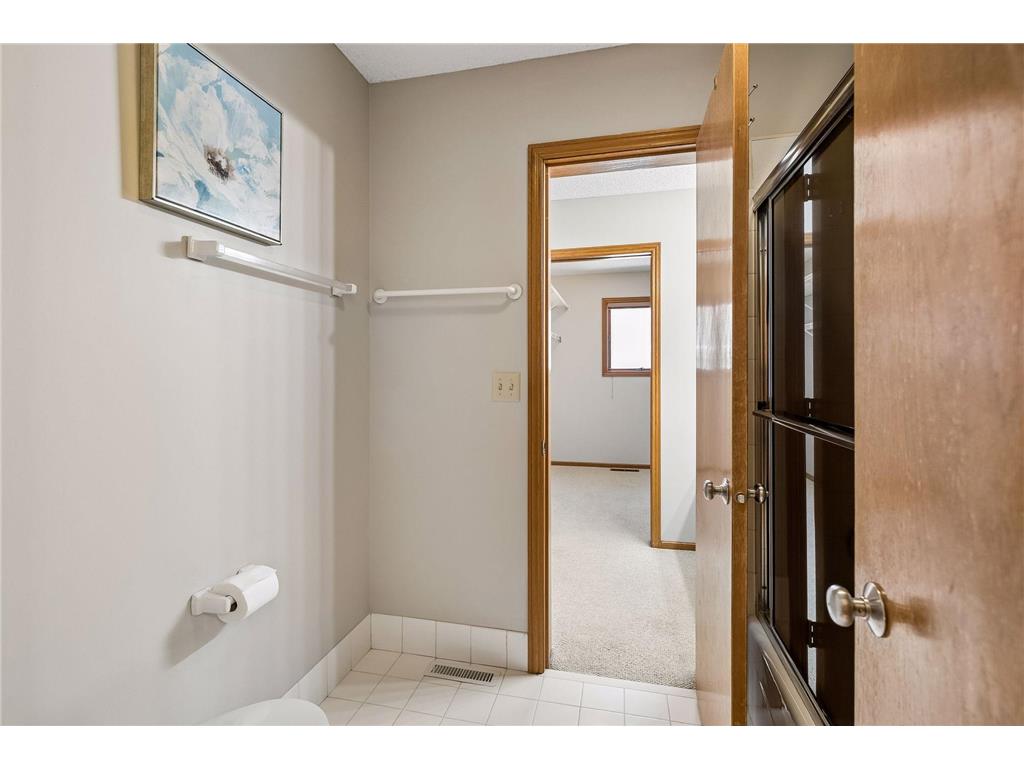 930 Dartmouth Place SE Minneapolis MN 55414 7073458 image32
