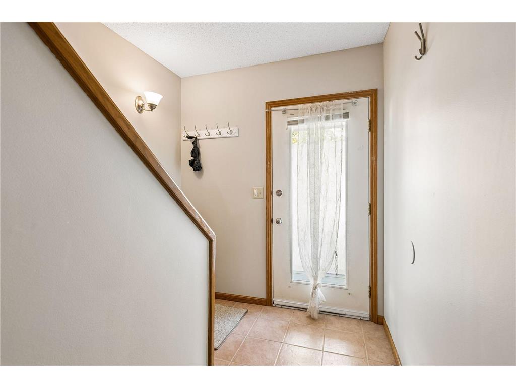 930 Dartmouth Place SE Minneapolis MN 55414 7073458 image5