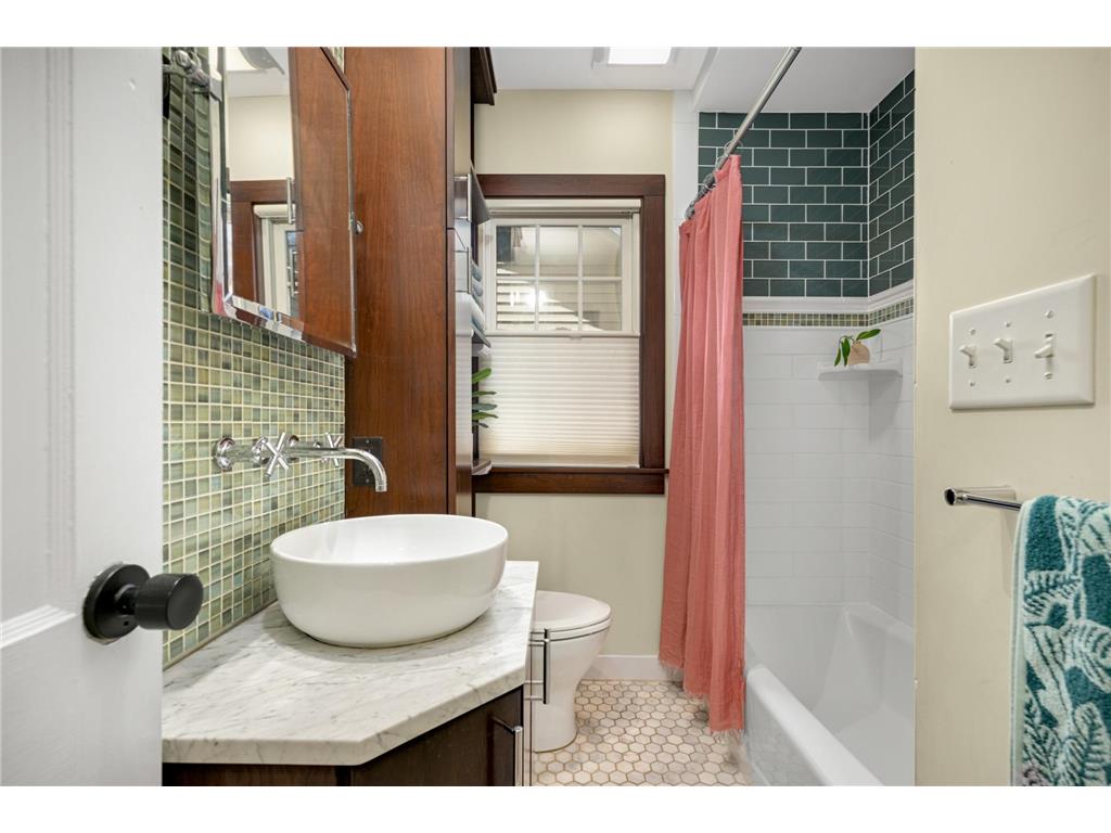 930 Nevada Avenue W Saint Paul MN 55117 7023702 image22