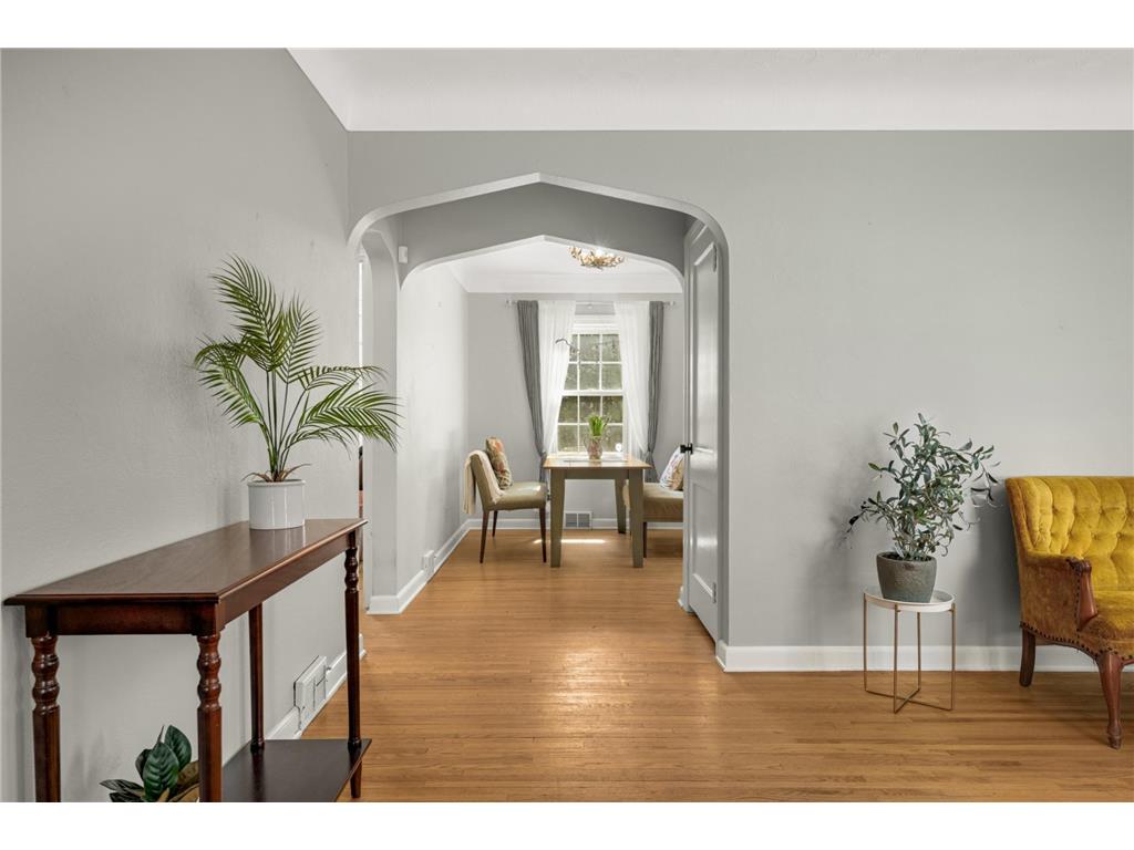 930 Nevada Avenue W Saint Paul MN 55117 7023702 image9