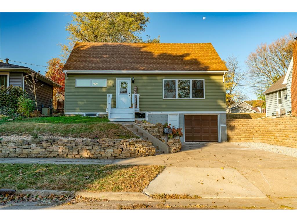 930 Redwood Drive Fairmont MN 56031 6620693 image1