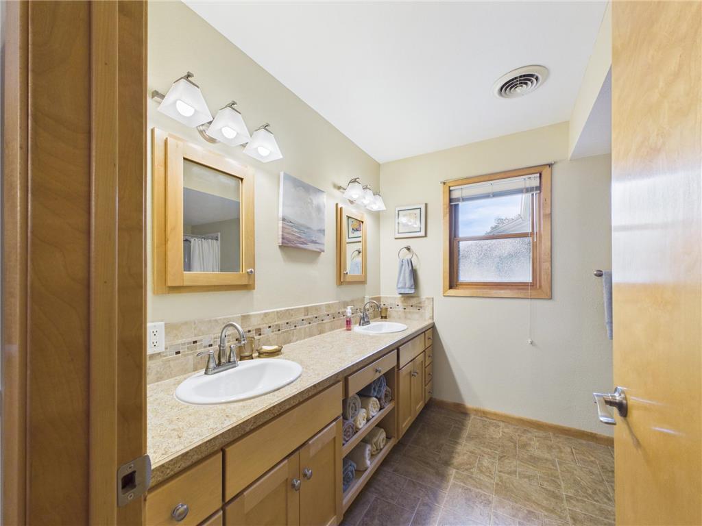 930 S State Highway 104 Glenwood MN 56334 - Minnewaska 7086402 image25