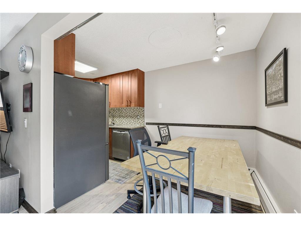 930 Westbrooke Way #4 Hopkins MN 55343 6807497 image11