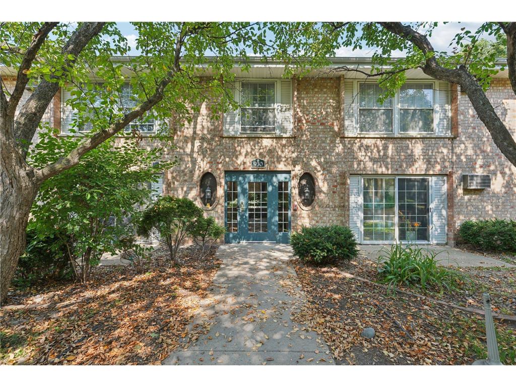 930 Westbrooke Way #4 Hopkins MN 55343 6807497 image3